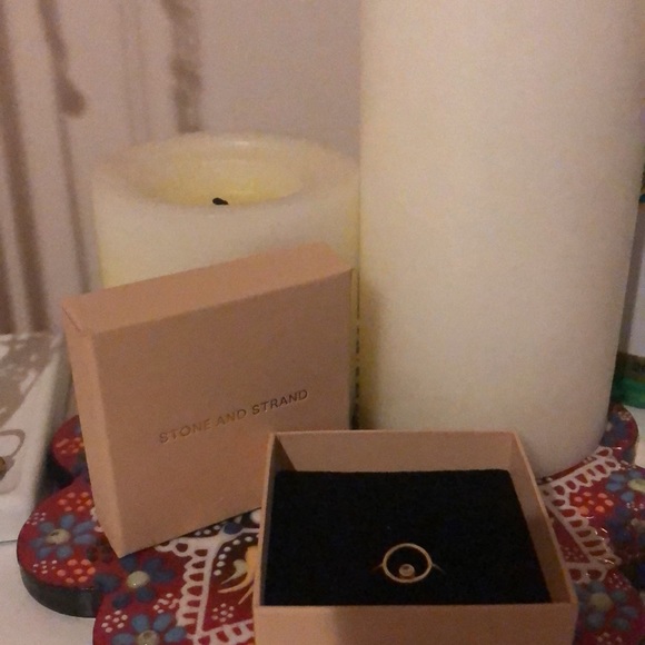 Stone & Strand open circle ting with diamond (0.05ct) - Picture 5 of 8